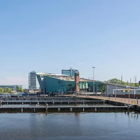 Centre Harbour 3*