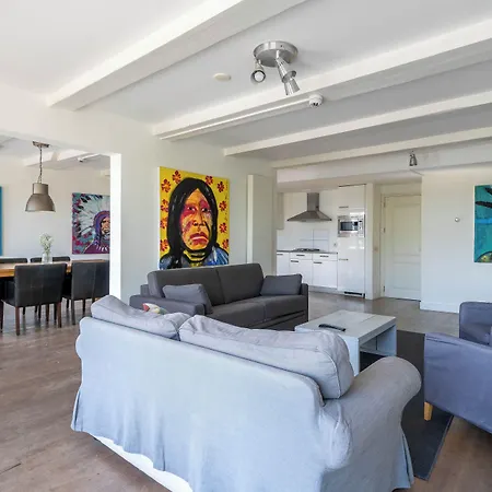 Centre Harbour Apartahotel 3*