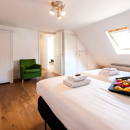 Aparthotel Centre Harbour 3*