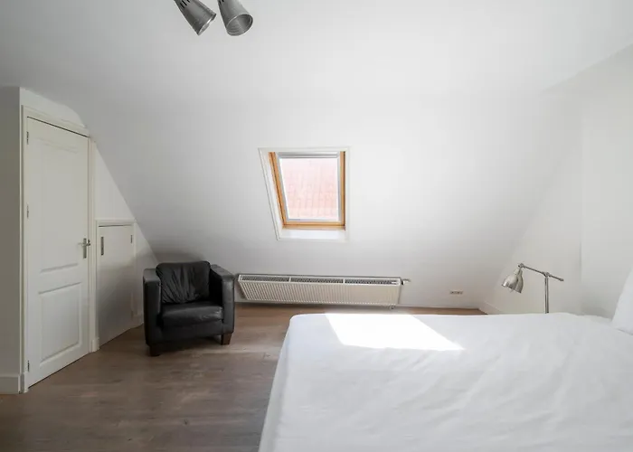 Centre Harbour Aparthotel 3*