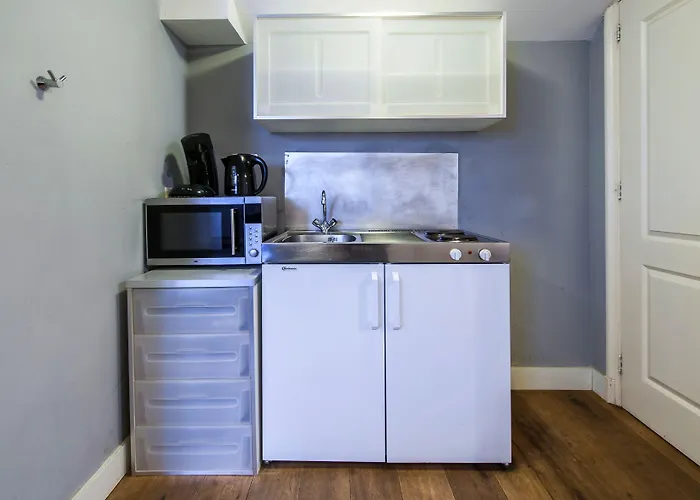 Aparthotel Centre Harbour 3*