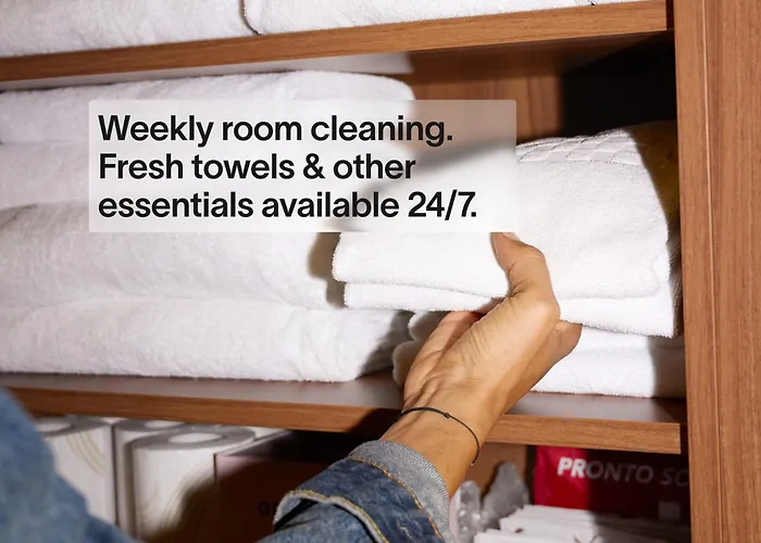 Centre Harbour Aparthotel 3*