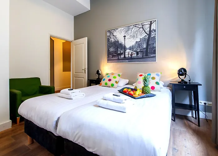 Aparthotel Centre Harbour 3*