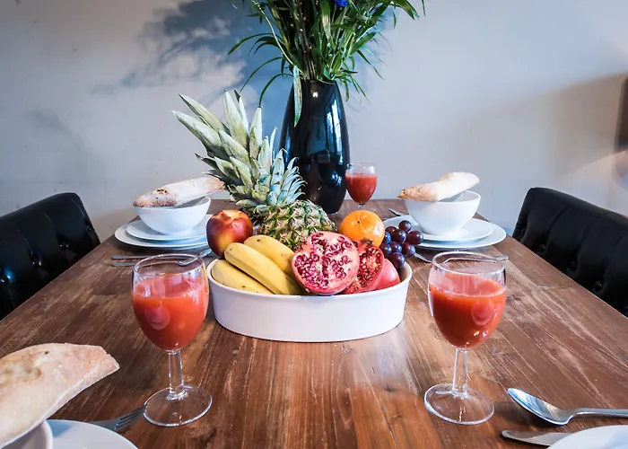 Centre Harbour Aparthotel 3*