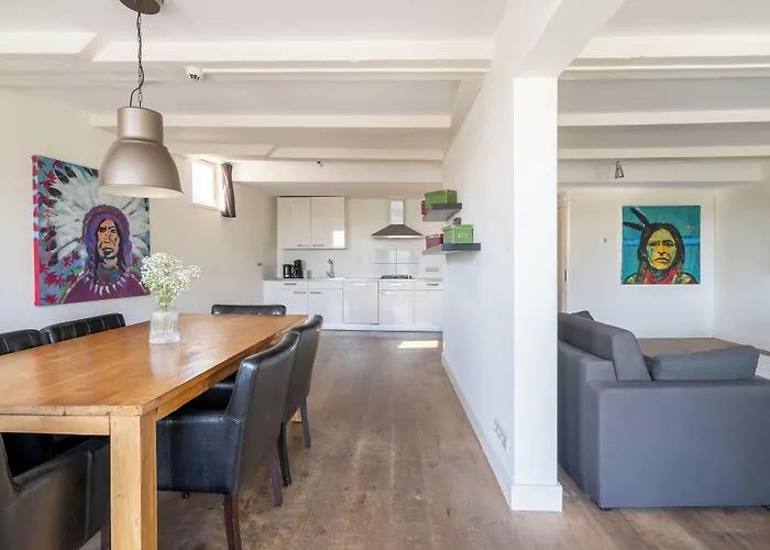 Aparthotel Centre Harbour 3*