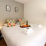 Aparthotel Centre Harbour 3*